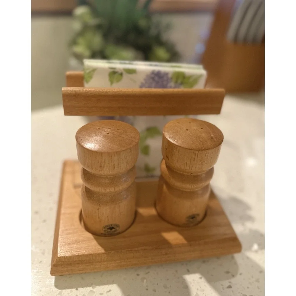 Vtg Wood Salt&Pepper  Shakers Napkin Holder, Baker.Hart & Stuart Retro Thailand